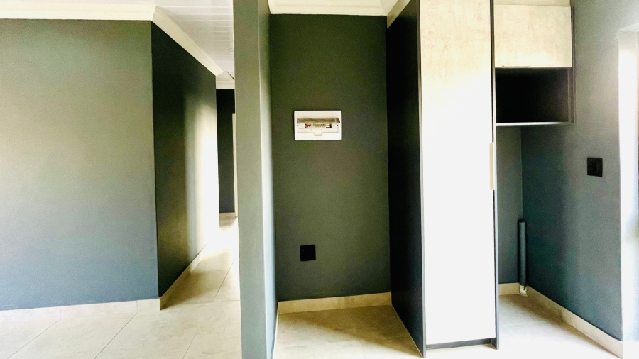 To Let 3 Bedroom Property for Rent in Ellaton North West